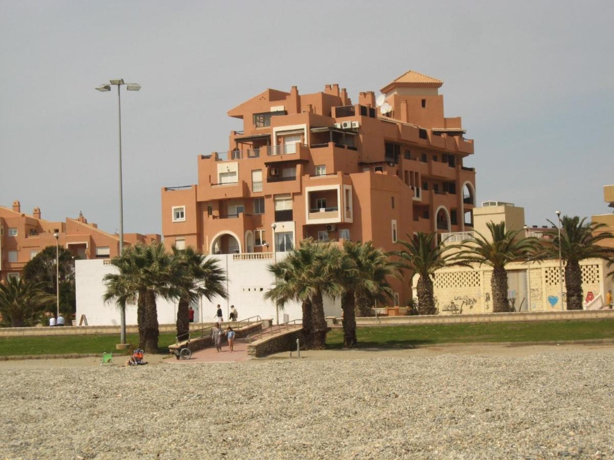 Apartamento En Primera Linea De Playa, Con Vistas A La Playa Y Con Wifi Roquetas de Mar Eksteriør billede